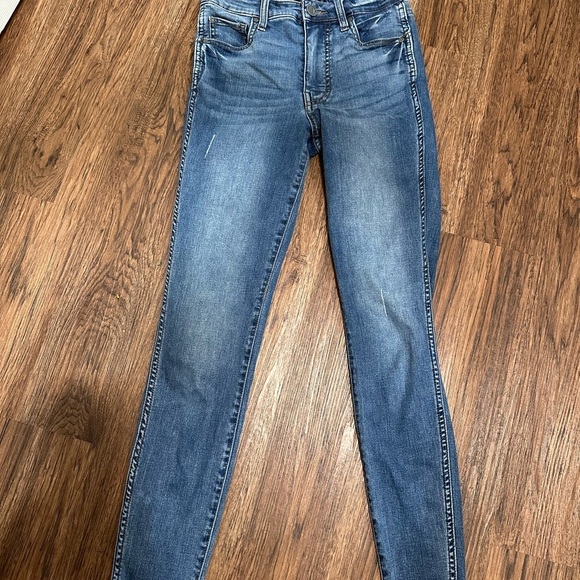 KUT from the Kloth Women's Blue Jeans - Picture 4 of 12
